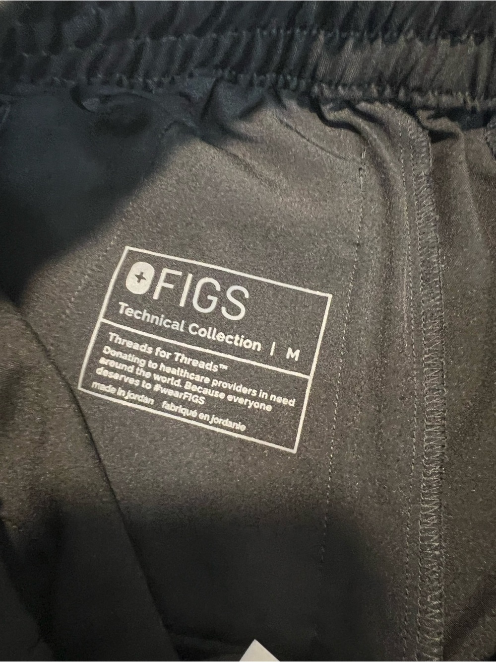FIGS Technical Collection Jogger Scrub Pants Black Womens size Medium Cargo - Picture 6 of 10